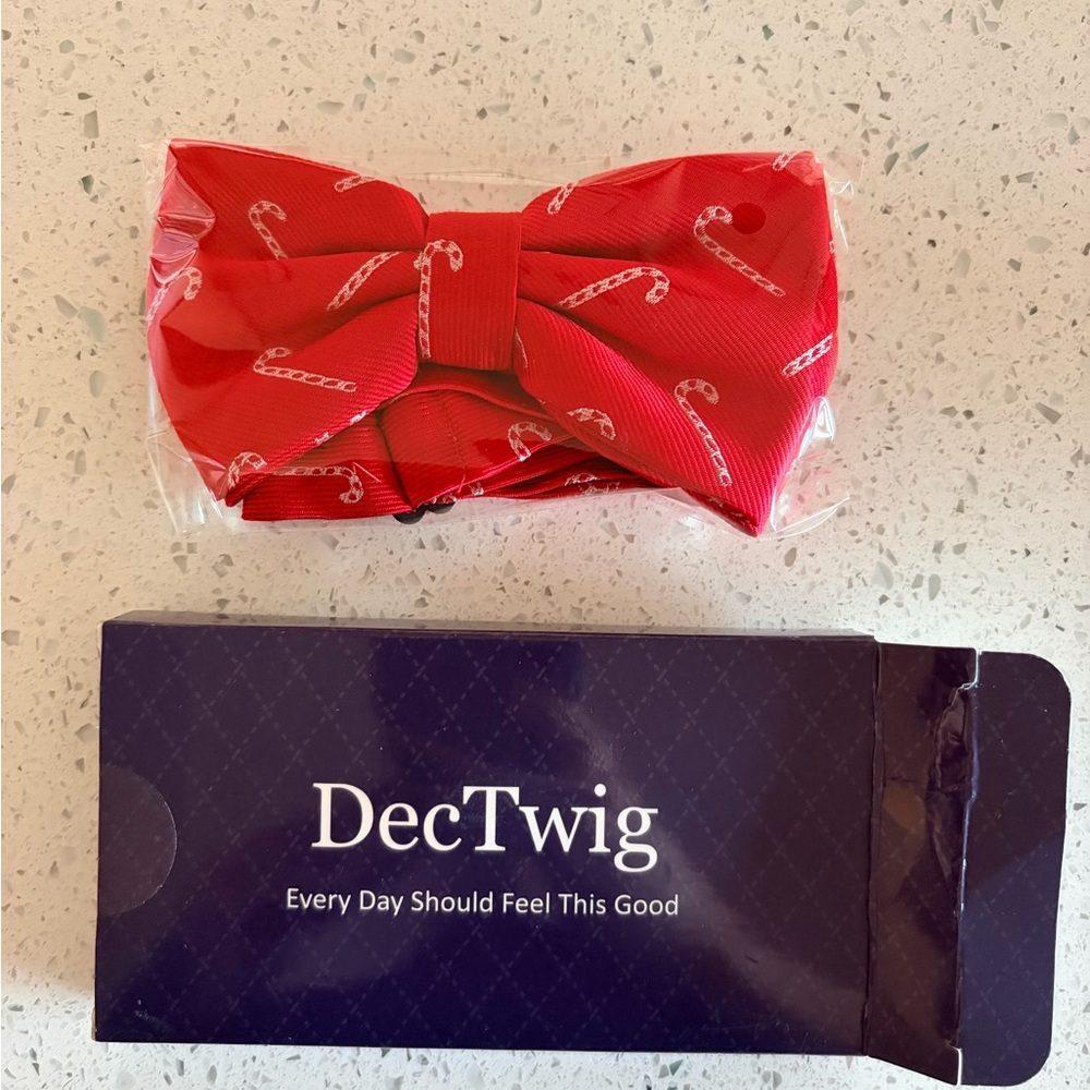 New Red Candy Cane Christmas Bow Tie
